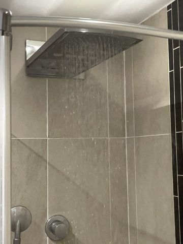 Room in a Shared House, Galsworthy Road, NW2 - Photo 2