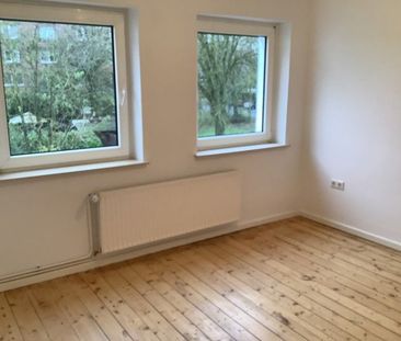 Niedliche 2 Zimmer Wohnung sucht Mieter/ in, sofort anmietbar! - Photo 2