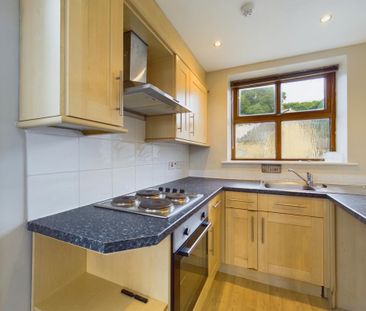 2 bedroom flat to rent - Photo 6