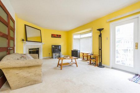 1548 Richmond St, Unit 39 - Photo 3