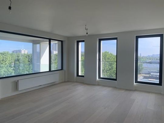 Appartement te huur - Photo 1