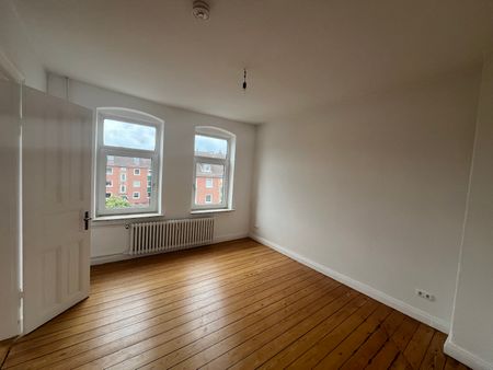 Schöne 2,5 Zimmer Altbau Wohnung im Herzen von Kiel. - Photo 5