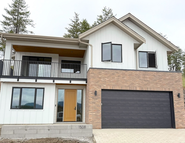 Wilden: Legal 2 bed, 1 bath suite – Available Now - Photo 1