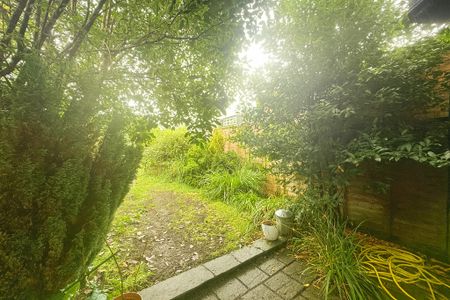 2 Bedroom Manor House, Leopold Road, Wimbledon - Photo 3