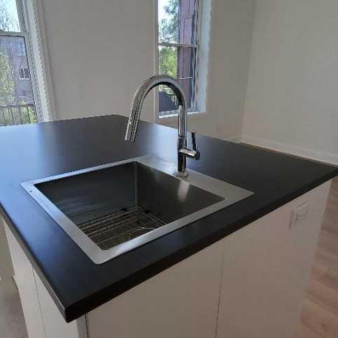 Beau 4 1/2 Completement Rénové, Verdun - Photo 1