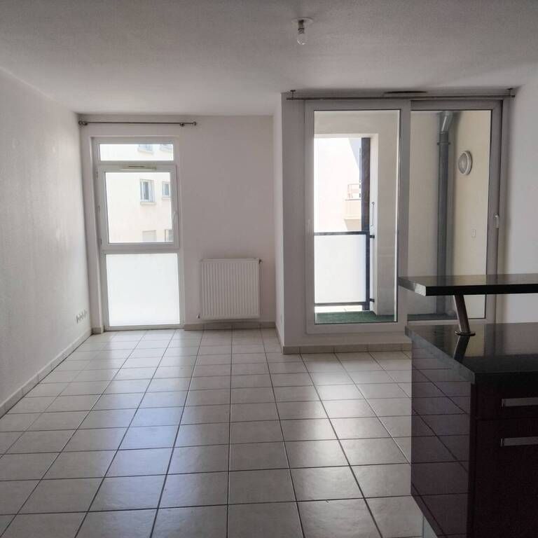 Location Appartement 3 pièces 58m² GRENOBLE 38000 - Photo 1