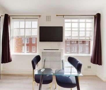 Studio to rent - Photo 1