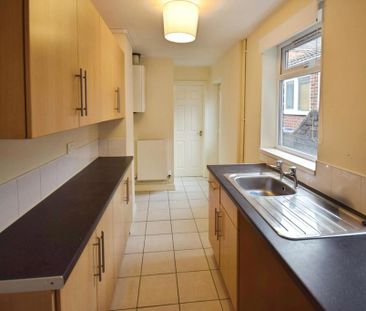 2 bedroom terraced house to rent - Photo 6