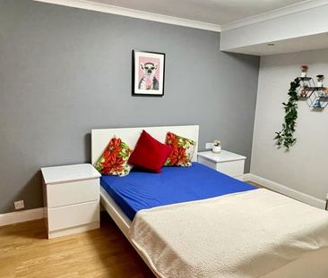 1 Bed Flat, Kingfisher Place, RG1 - Photo 6