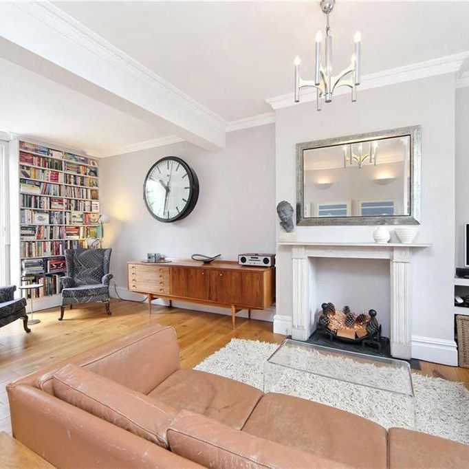 4 bedroom terraced house to rent - Photo 1