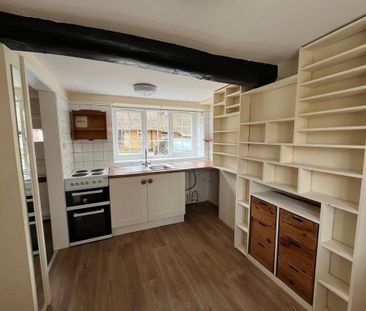 2 bedroom cottage to rent - Photo 2