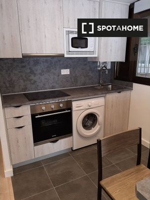 zaragoza, Aragon 50010 - Photo 1