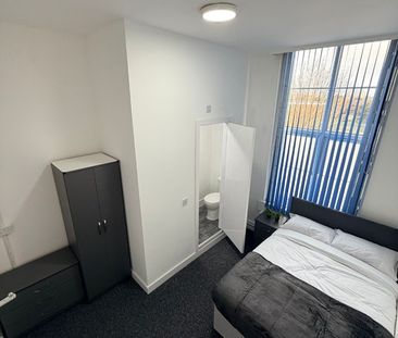 Room in a Shared House, Hunters Road, B19 - Photo 5