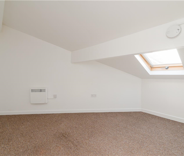 3 bedroom apartment to rent - Photo 1