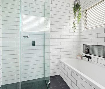22 Lindley Street, Edgeworth NSW 2285 - House For Rent | Domain - Photo 2