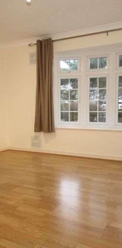 Langley Walk, Woking - Photo 1