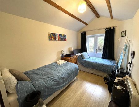 2 bedroom detached house to rent - Photo 5