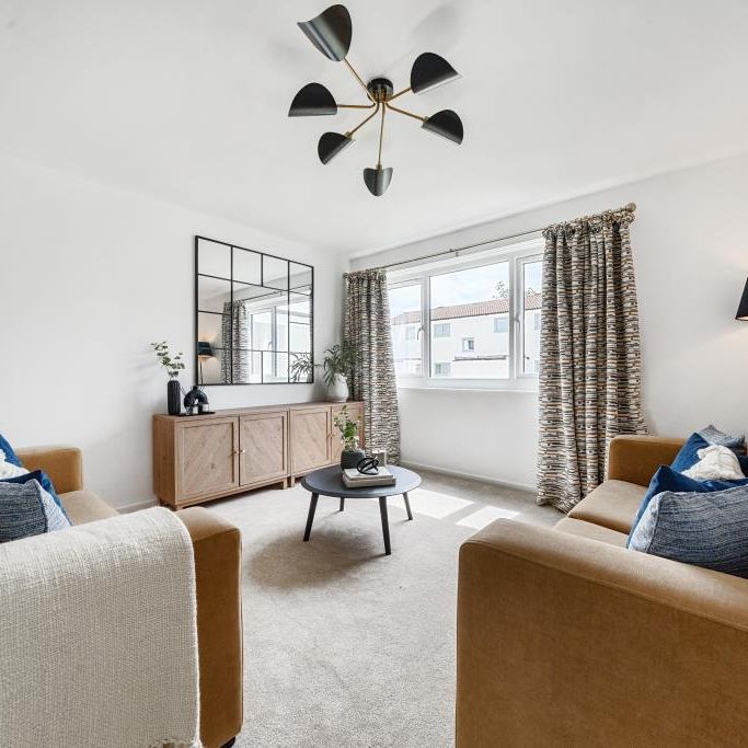 2 bedroom terraced house to rent - Photo 1