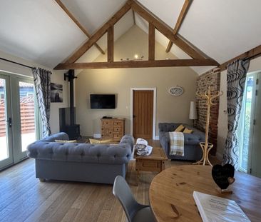 Manor Farm Road - Photo 5