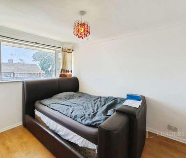 Havant Road, Drayton, Portsmouth, Hampshire, PO6 - Photo 4