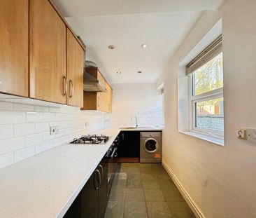 2 bedroom terraced house to rent - Photo 6