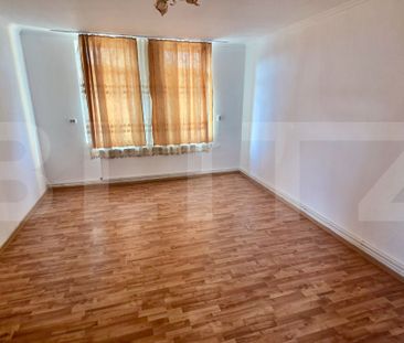 Casa de inchiriat, 2 camere, 99 mp, zona Unirea - Fotografie 5