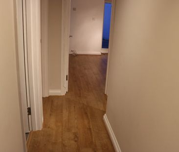 2 Bed Flat, Parkfield Road, SE14 - Photo 6