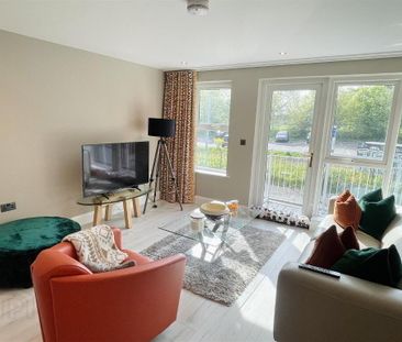 Apt 5 Woodlands Manor, 59 Stockmans Way, Belfast, BT9 7GL - Photo 1