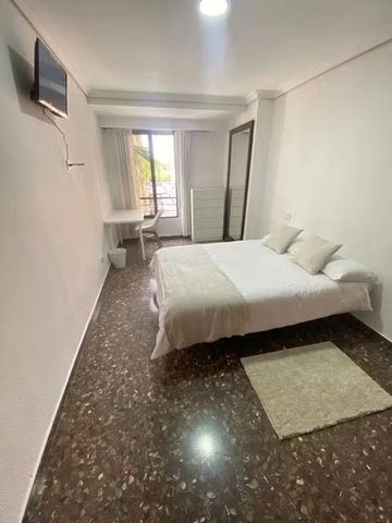 Carrer de Sant Valerià, Torrent, Valencian Community 46900 - Photo 5