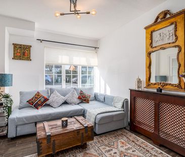 Whitehouse Avenue - Photo 4