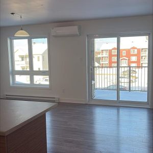 4 1/2 À LOUER - SAINT-JACQUES - APPARTEMENT À LOUER - Photo 3