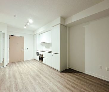 For Lease - 8 Interchange Way Unit# 4205, Vaughan, Ontario - Photo 3