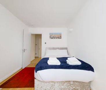 Room in a Shared Flat, Johnson Street, E1 - Photo 3