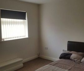 1 Bedroom Flat for Rent in Bloomfield rd central drive junction, So... - Photo 2