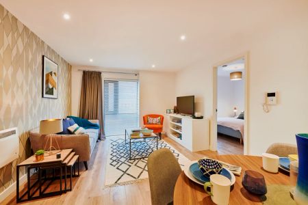 1 bed Apartment - Photo 4