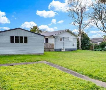 Five Bedroom Home Near Waikato Hospital - Photo 5