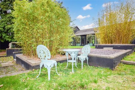 1 bedroom semi-detached house to rent - Photo 3