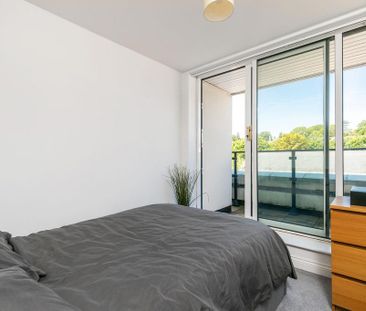 2 bedroom flat to rent - Photo 5