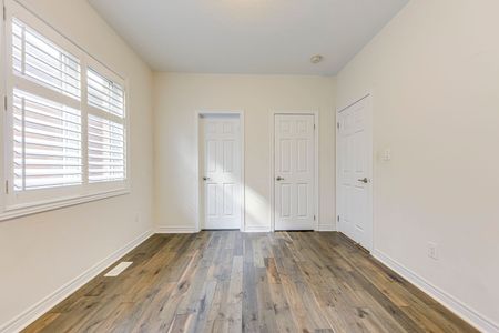 For Lease - 230 Jessie Caverhill Pass, Oakville, Ontario - Photo 3