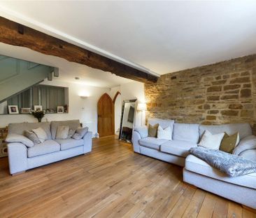 4 bedroom semi-detached house to rent - Photo 6