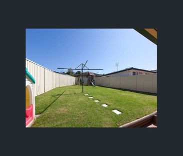 Sunny Family Home with Entertaining Area & Garage... - Photo 5