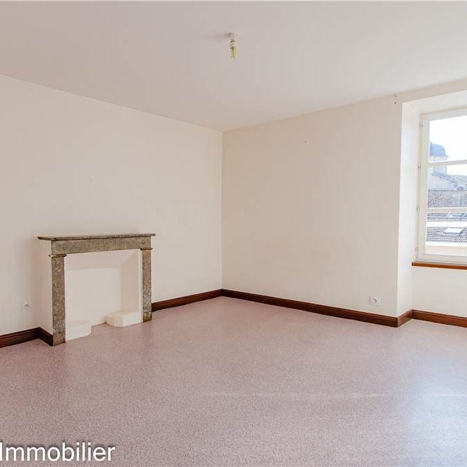 Location Appartement 2 pièces 57m² ST MARCELLIN 38160 - Photo 1