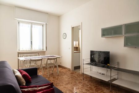 Viale Giovanni da Cermenate, Milan, Lombardy 20141 - Photo 4