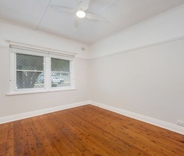 Prime Cooks Hill Living - Photo 4