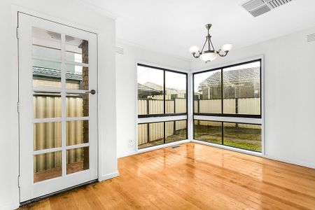 1 Devenish Court, Westmeadows VIC 3049 - Photo 3