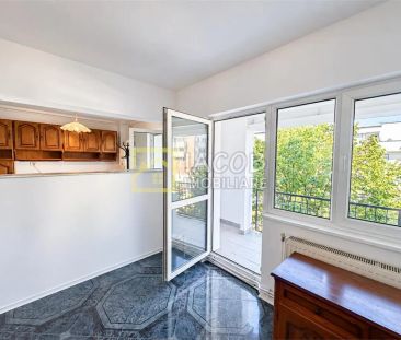 De inchiriat | Apartament de 75 mp utili in zona centrala a Bacaului - Fotografie 5