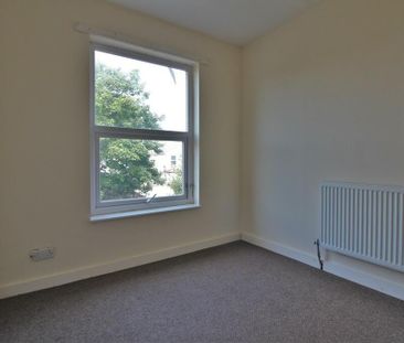 2 bedroom maisonette to rent - Photo 6