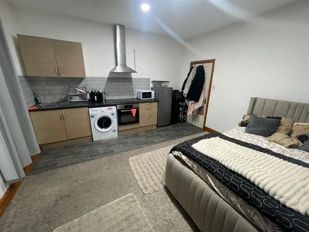 Stratford Terrace, Leeds - Photo 4