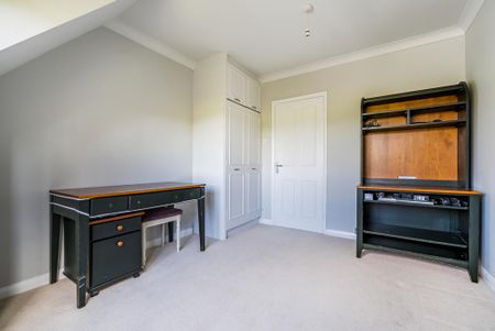 7 bedroom detached house to rent - Photo 5