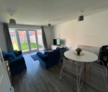 3 bedroom end of terrace to rent Saxelbye Avenue, Derby - Photo 1